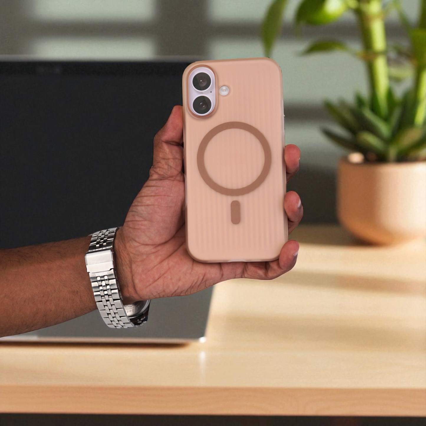 Gadgetree Shadow Case